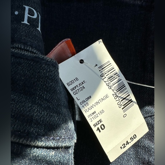 Childrens Place Jeans - Picture 2 of 3